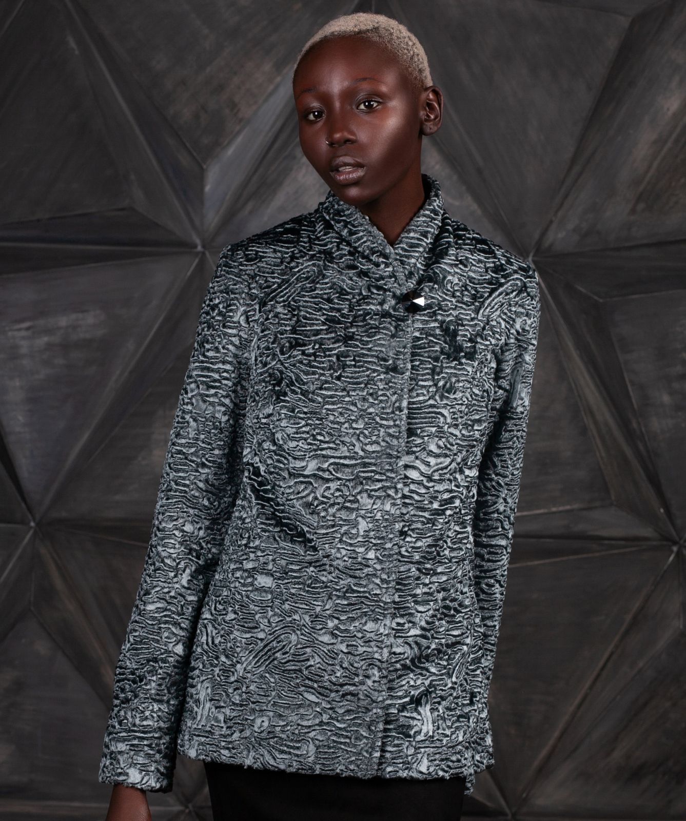 Photo #3 - Coat eco fur Tissavel - astrakhan marengo