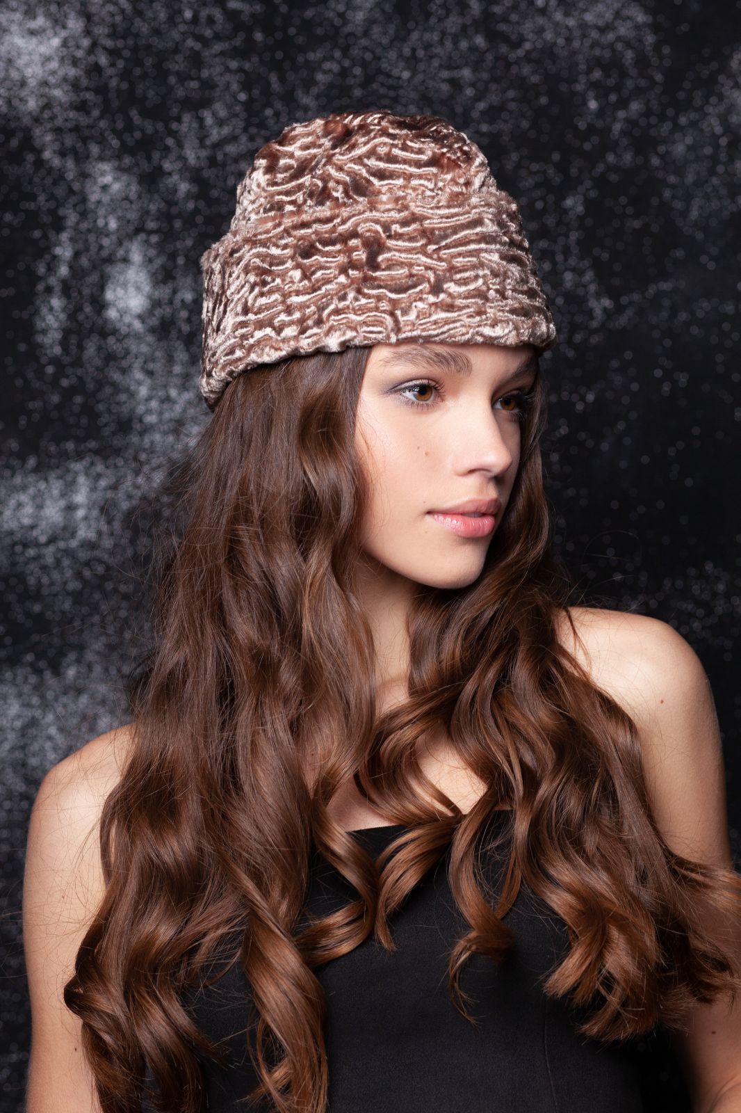 Photo #2 - Forage cap double sided eco fur Tissavel - astrakhan onyx