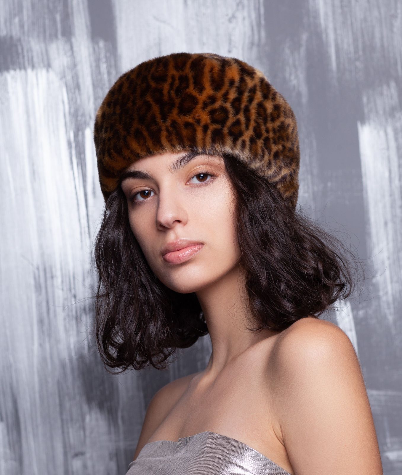 Photo #2 - Hat leopard