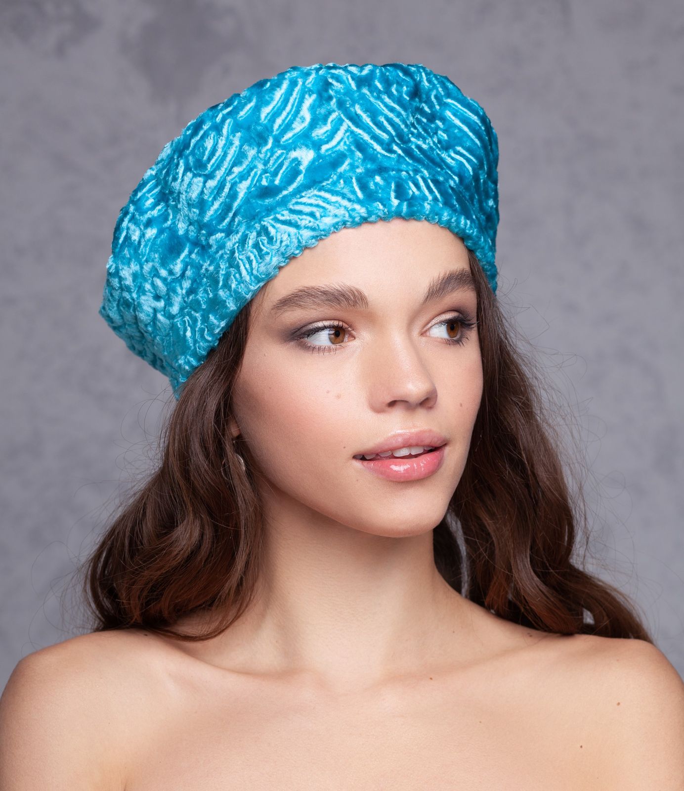 Photo #1 - Beret astrakhan aquamarine